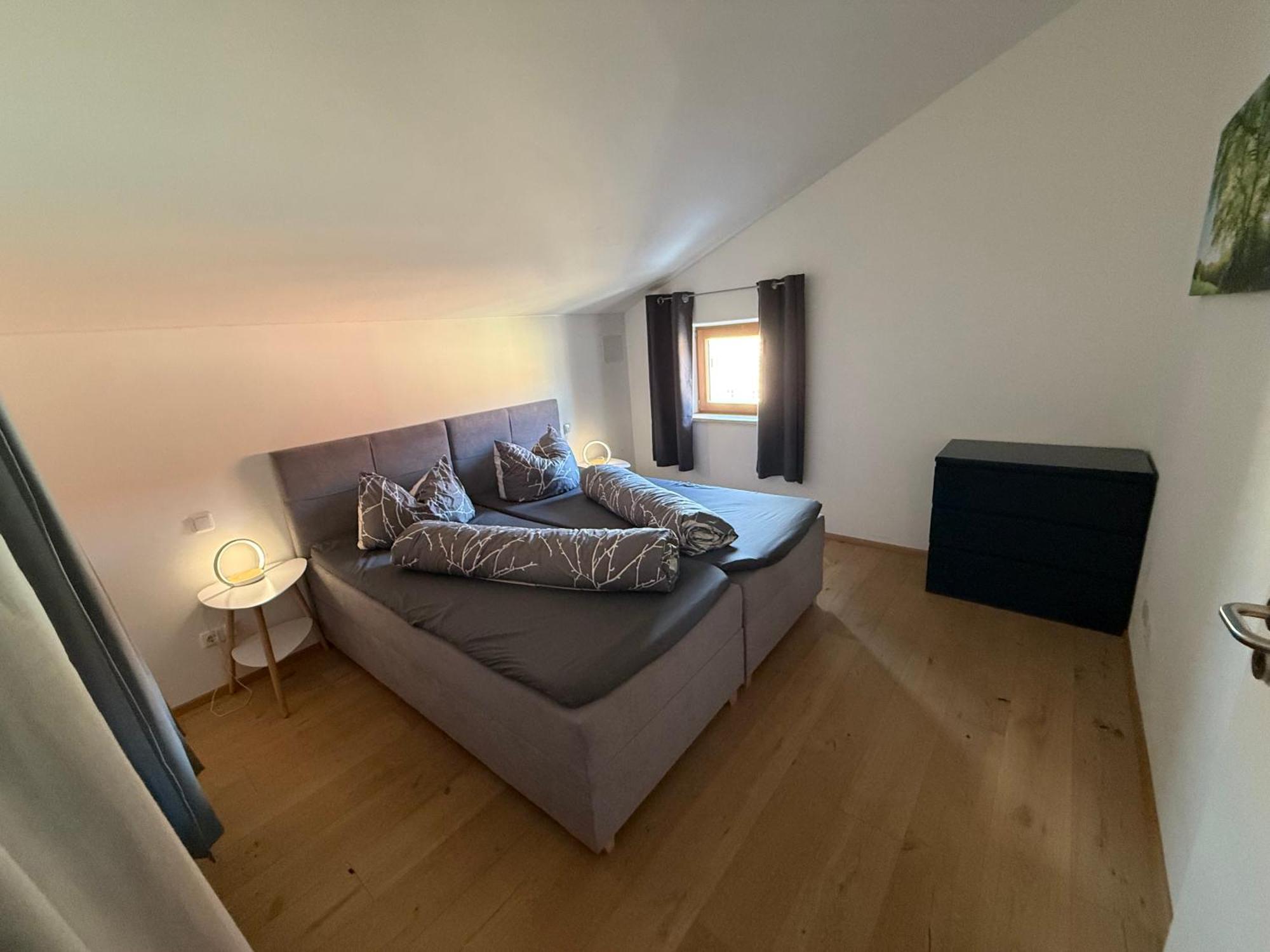 Ferienwohnung Stadtplatz 28 Tittmoning Burghausen Salzburg Familie Luaran gambar