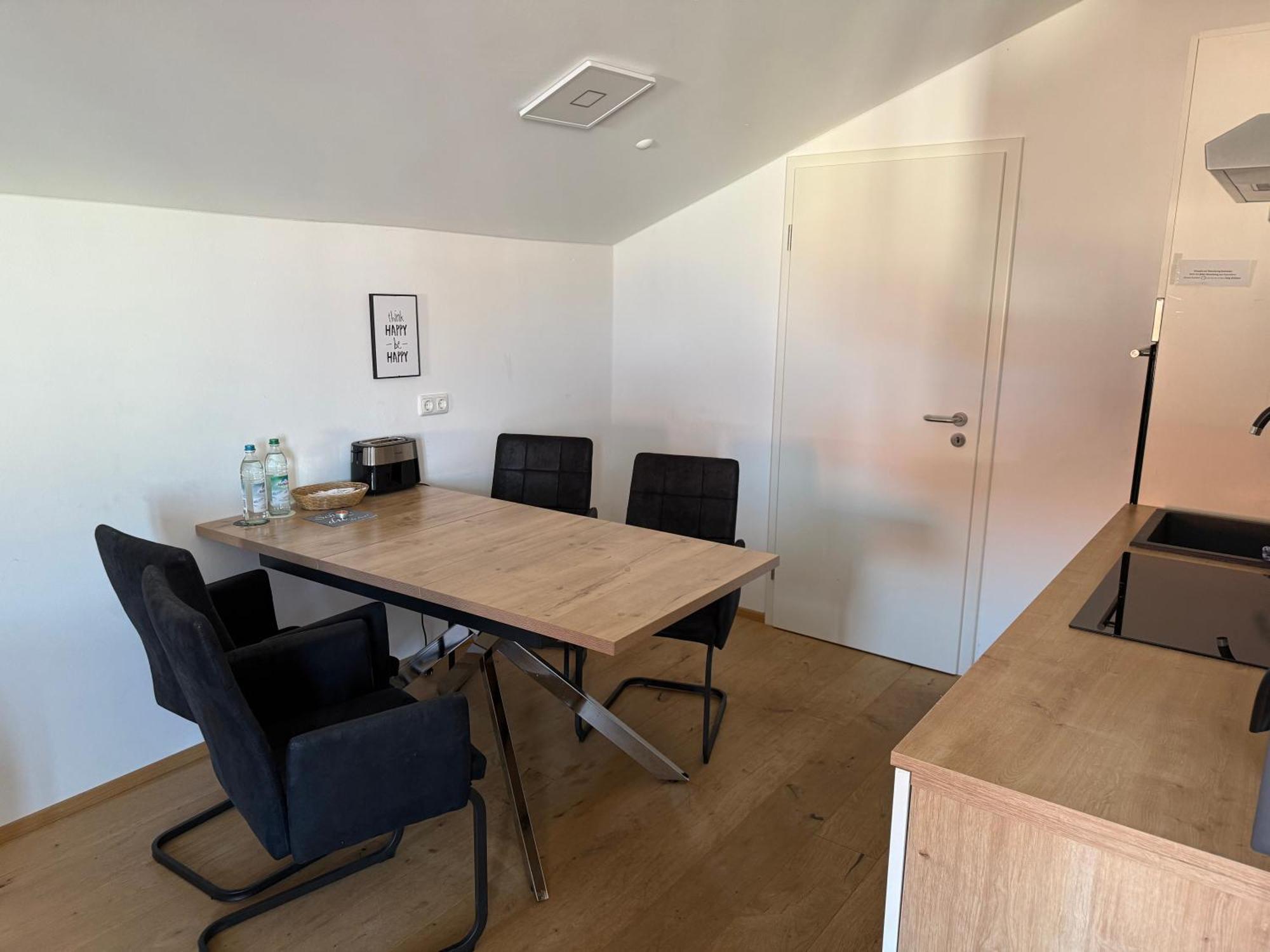 Ferienwohnung Stadtplatz 28 Tittmoning Burghausen Salzburg Familie Luaran gambar
